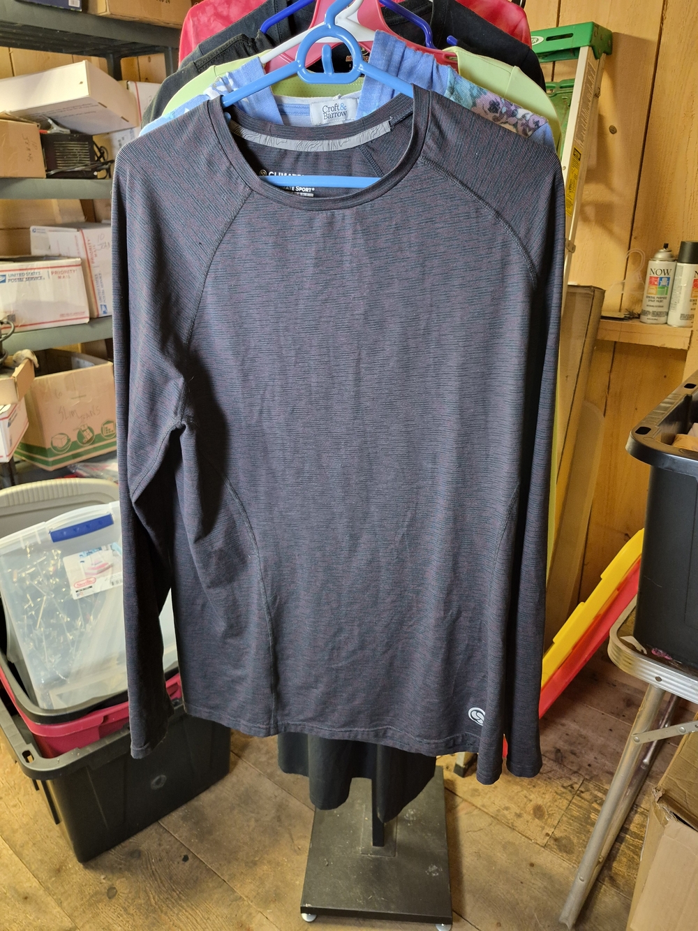 Craft & Ride Men’s Long-Sleeve Performance Tee - Black with Red Heather Bin 55